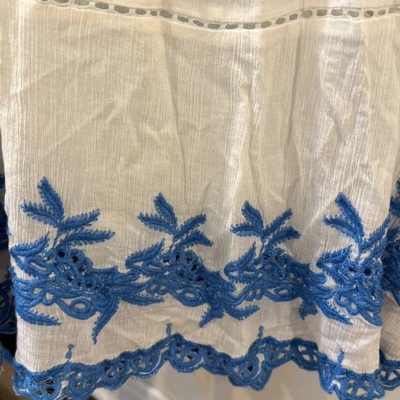 Boston proper white tunic/shirt ,Size XS - Picture 4 of 6